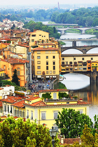 По южному берегу реки Арно